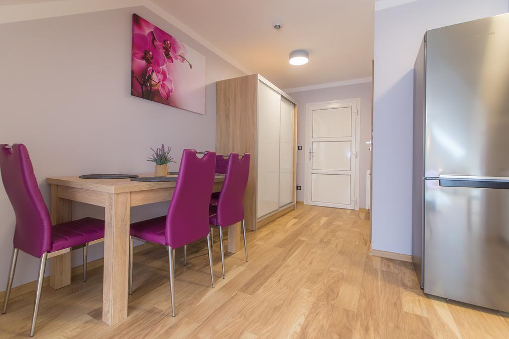 Apartamenty Galeria Jordanowska Ngoại thất bức ảnh